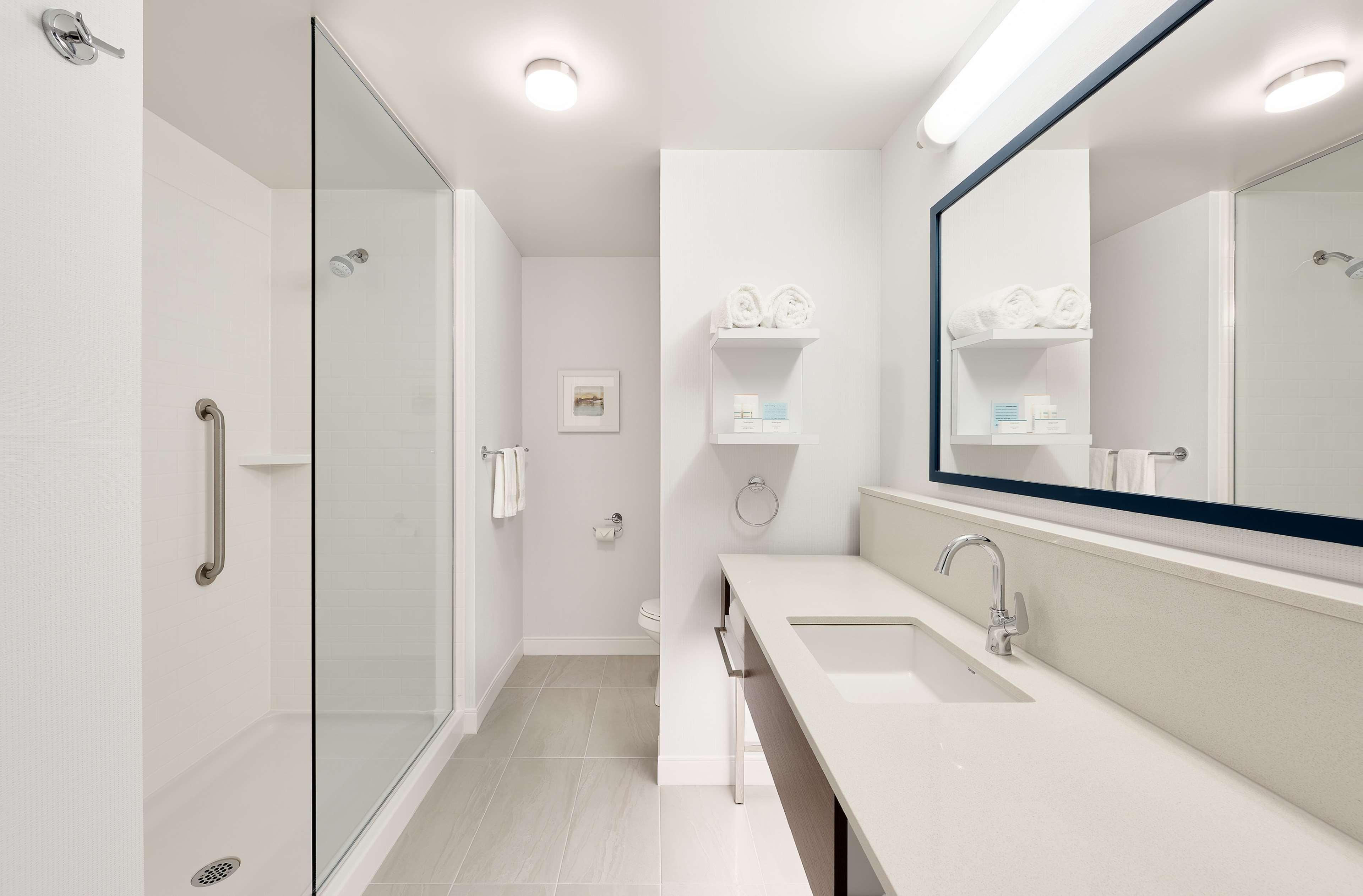 Hampton Inn & Suites By Hilton Quebec City Леві Екстер'єр фото