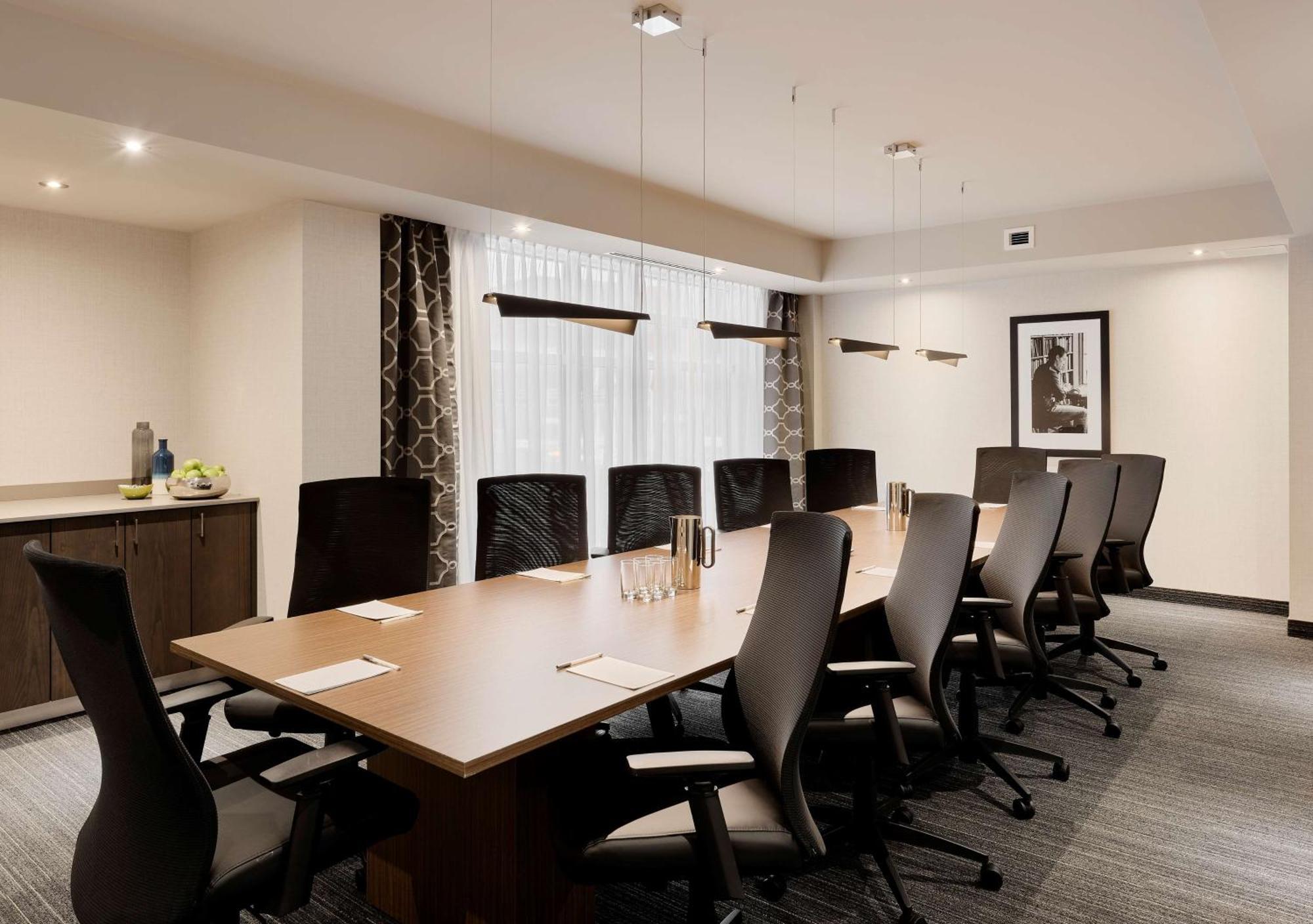 Hampton Inn & Suites By Hilton Quebec City Леві Екстер'єр фото