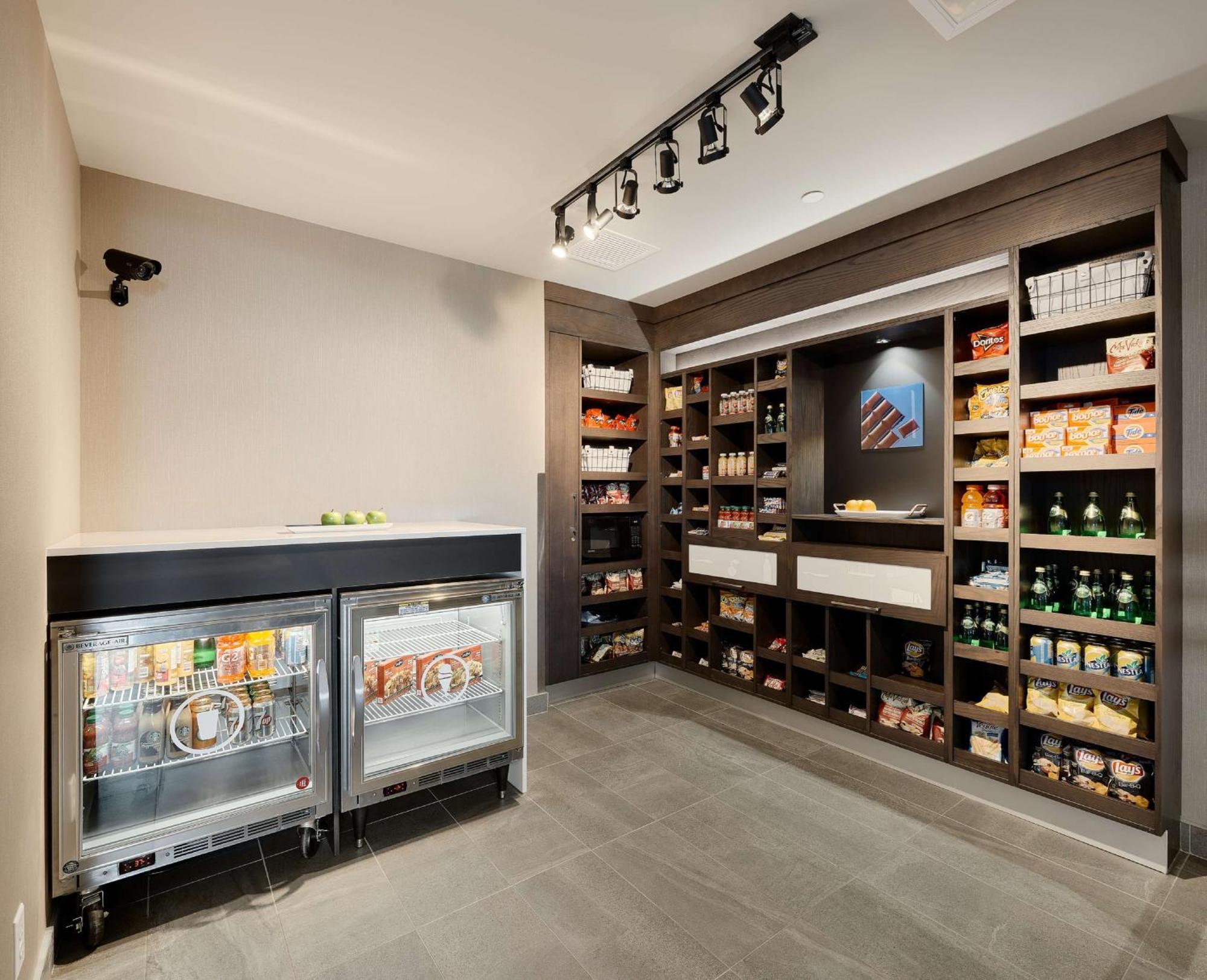 Hampton Inn & Suites By Hilton Quebec City Леві Екстер'єр фото
